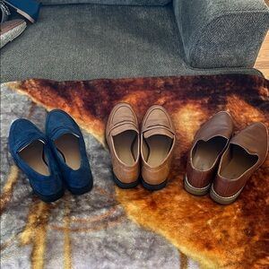 SHEIN Women's Suede Loafers - Navy and Tan